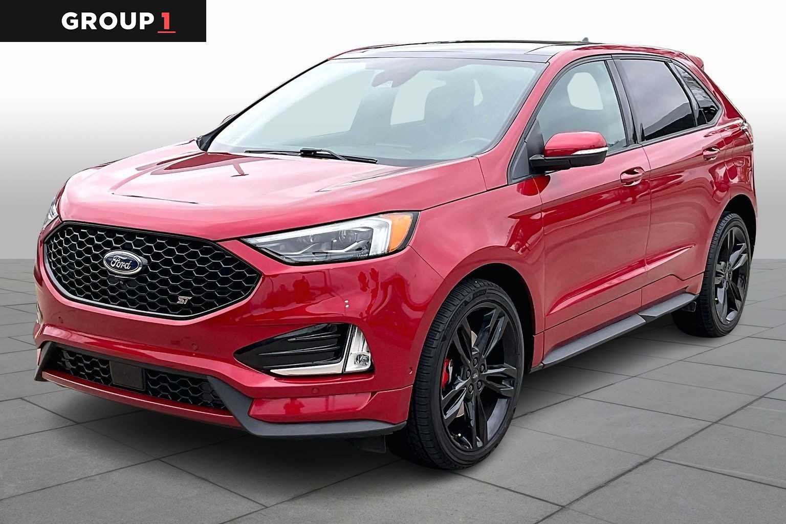 2022 Ford Edge ST's photo