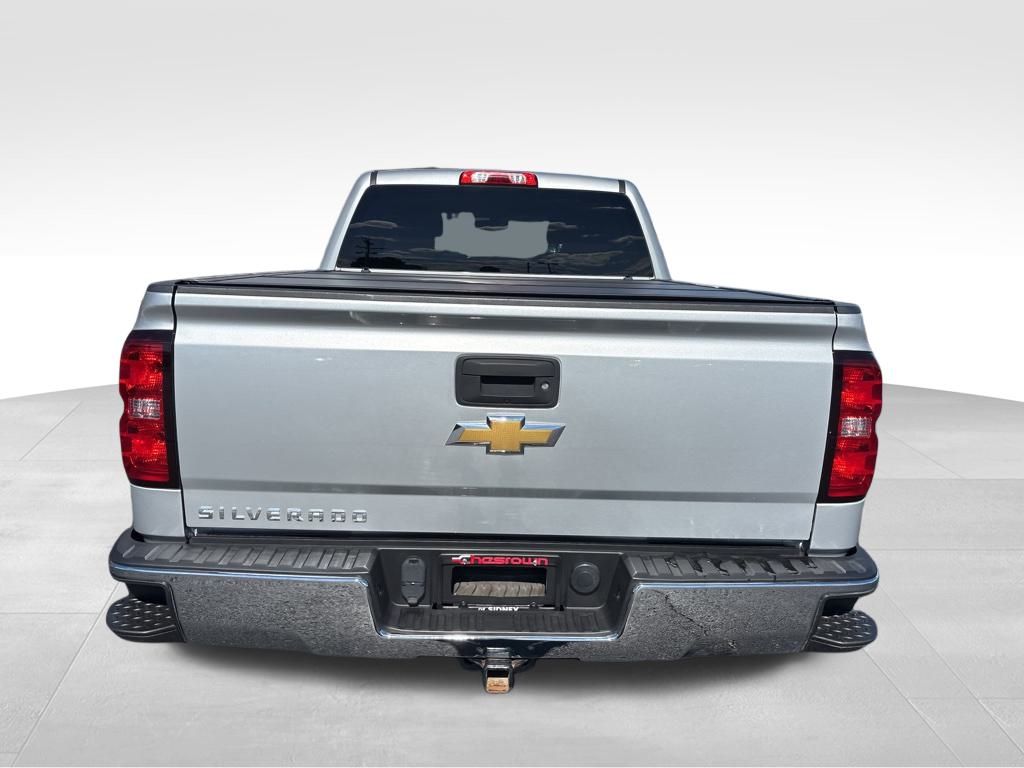 2016 Chevrolet Silverado 1500 LT photo 4