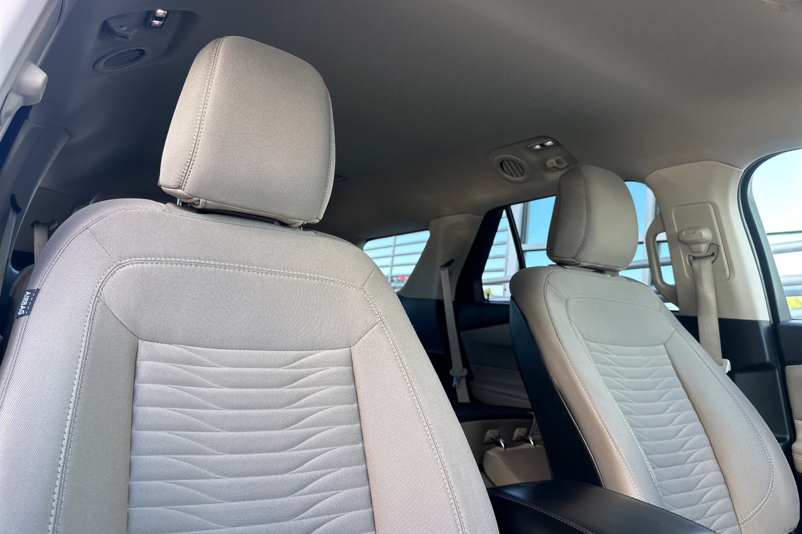 2020 Ford Explorer XLT photo 17