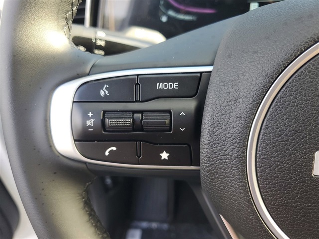 2025 Kia Sportage EX photo 13