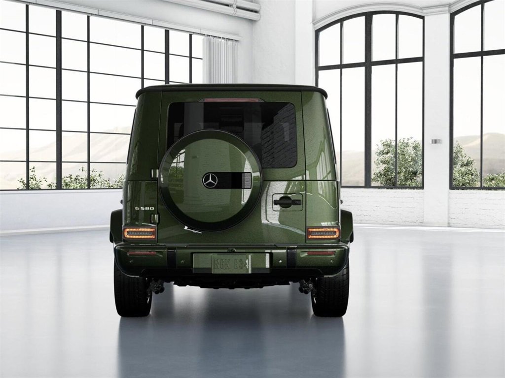 2025 Mercedes Benz G photo 23
