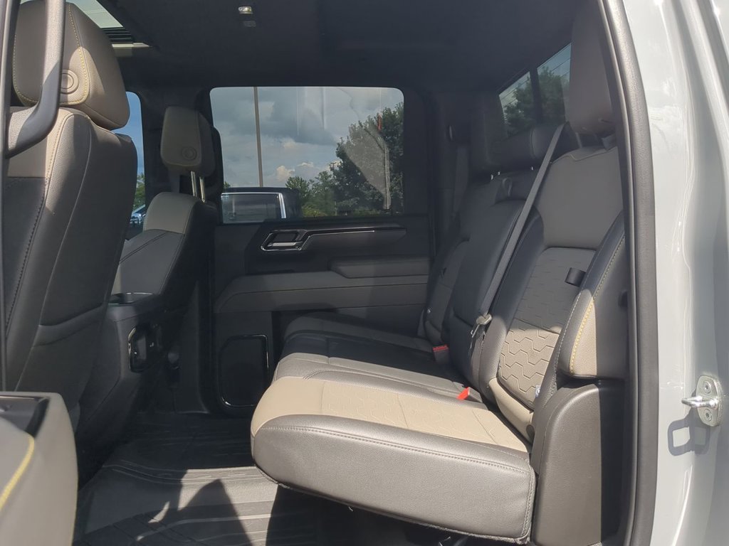 2024 Chevrolet Silverado 2500HD ZR2 photo 26