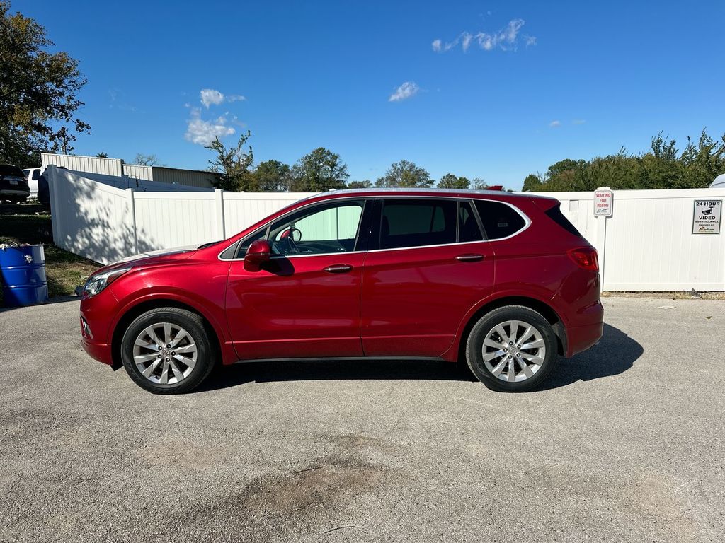 2018 Buick Envision Essence photo 2