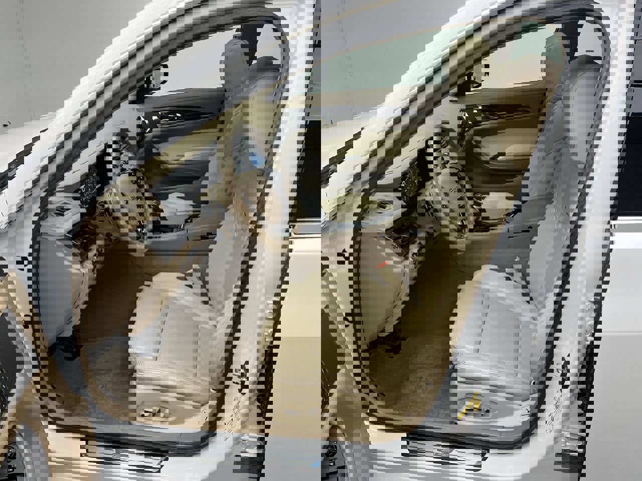 2015 Cadillac CTS Sedan Premium photo 2