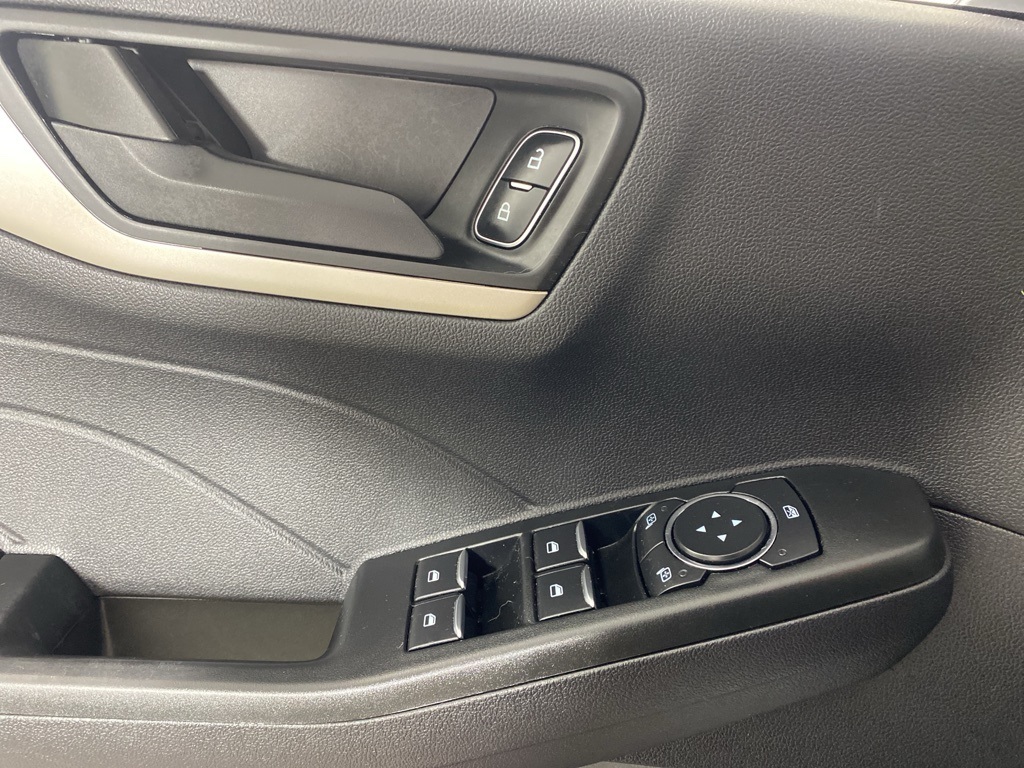 2022 Ford Escape SE photo 16