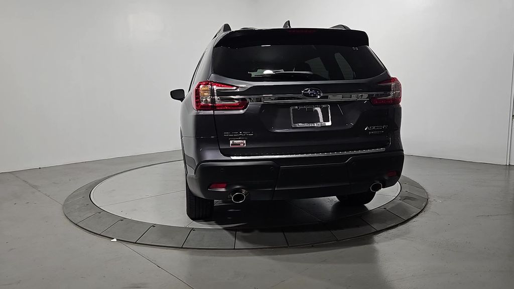 2026 Subaru Ascent Limited photo 3