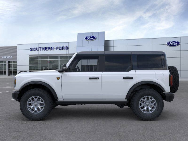 2025 Ford Bronco Badlands photo 3