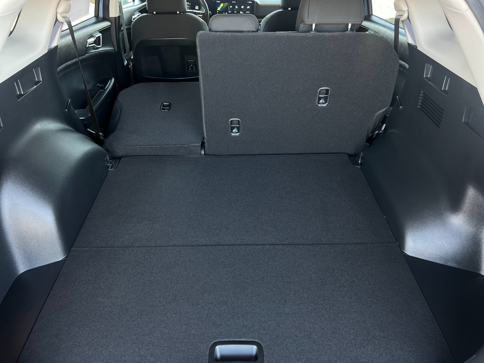 2026 Kia Sportage Hybrid S photo 15