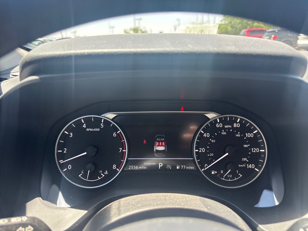 2024 Nissan Rogue SV photo 28