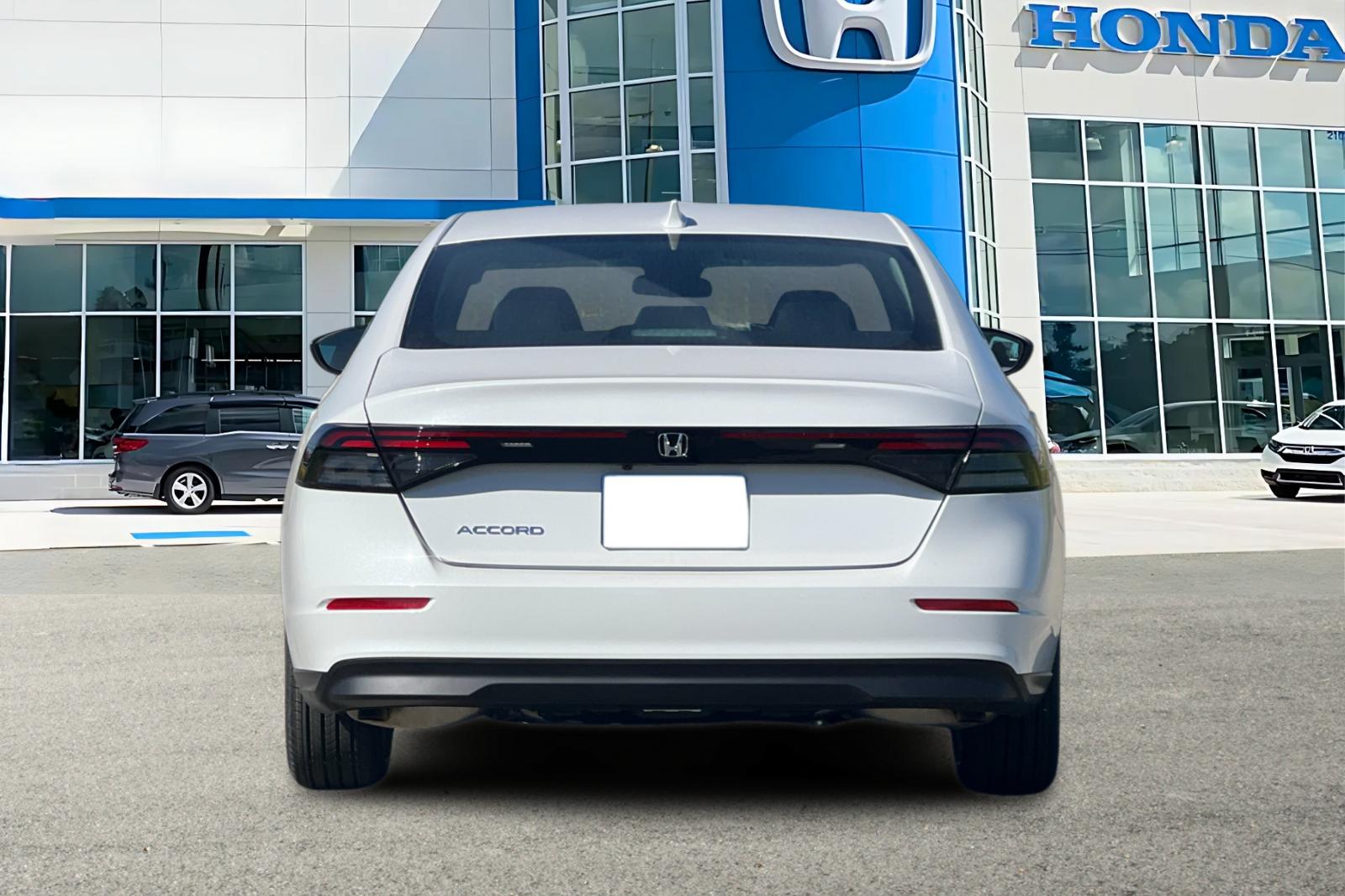 2025 Honda Accord 1.5T LX photo 4