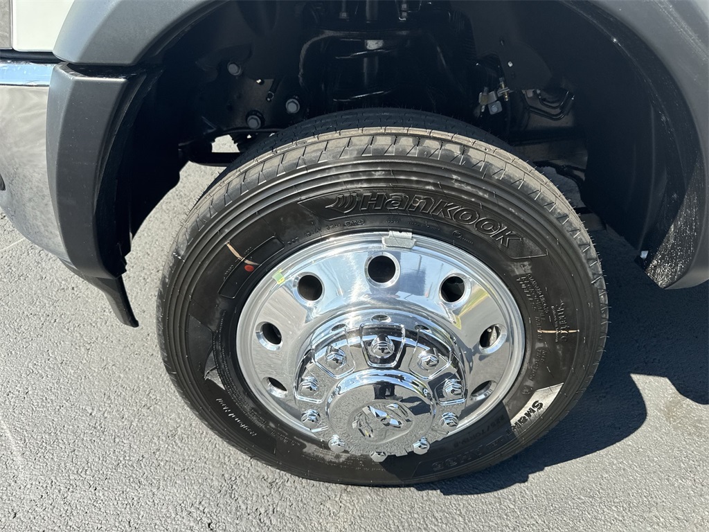 2025 Ram 4500 Tradesman photo 10