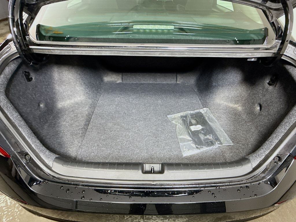 2019 Honda Accord LX 1.5T photo 22