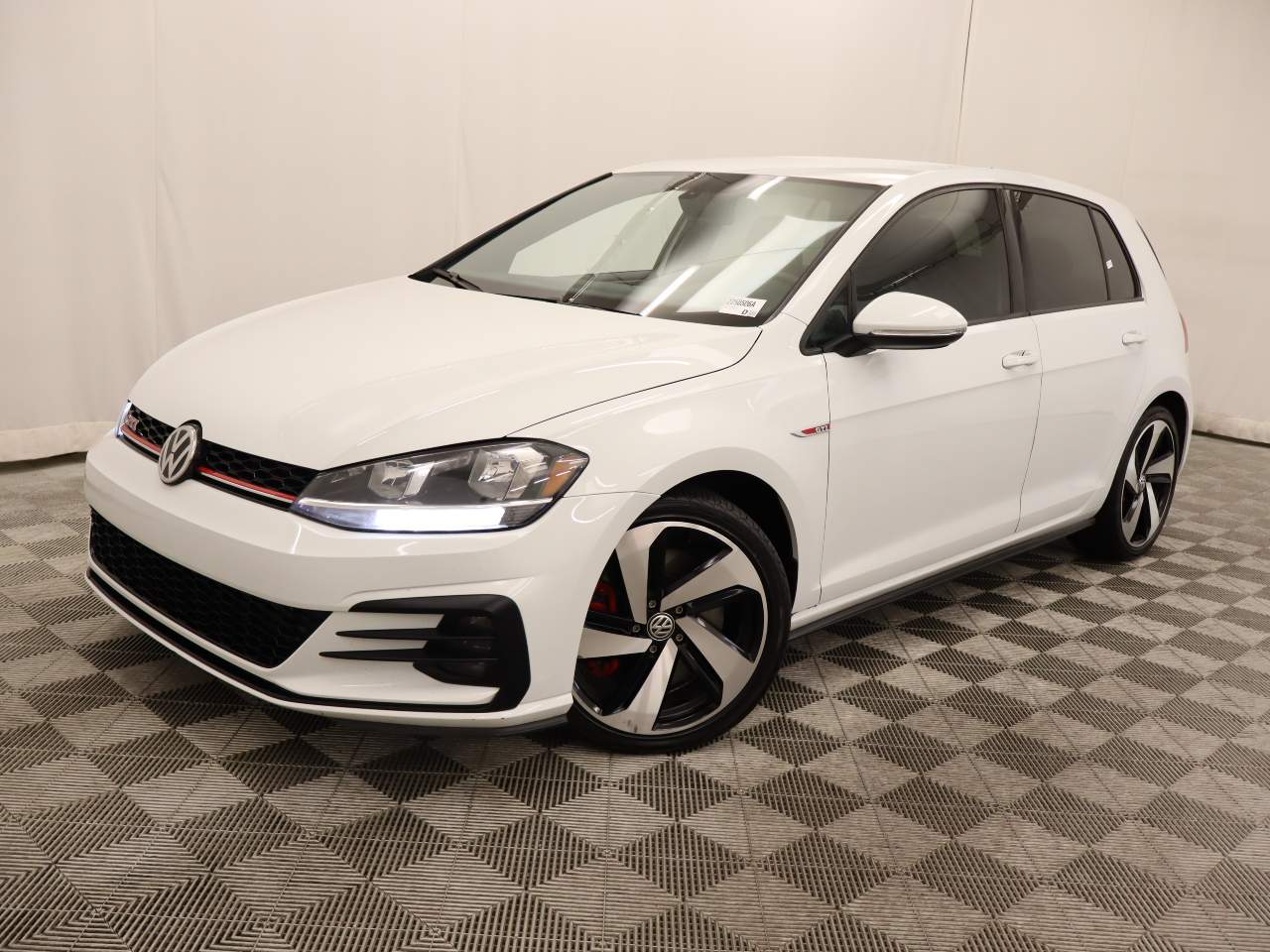 2020 Volkswagen Golf GTI S