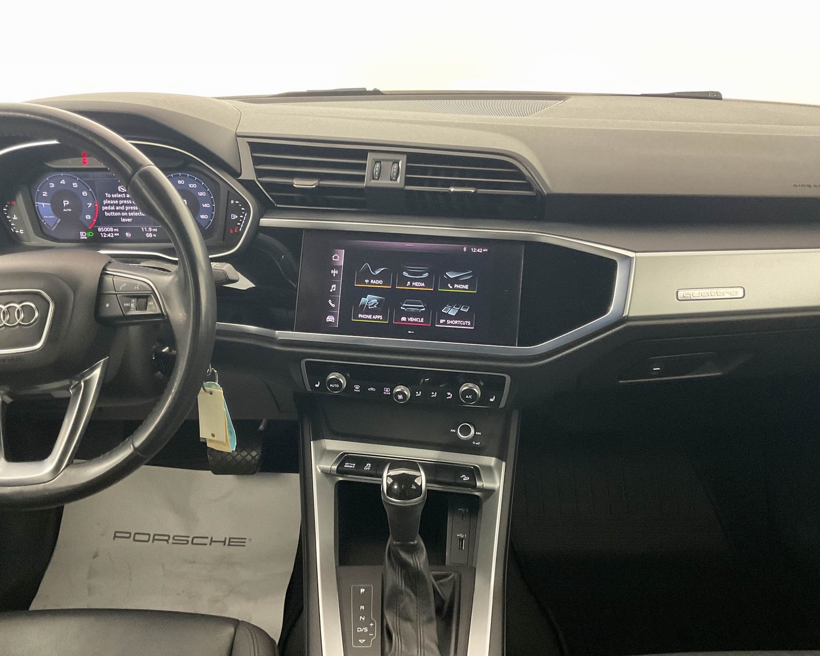2020 Audi Q3 Premium photo 13