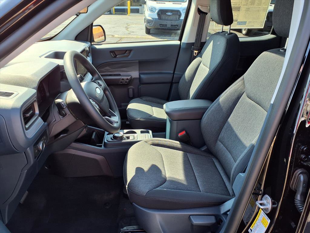 2025 Ford Maverick XLT photo 3