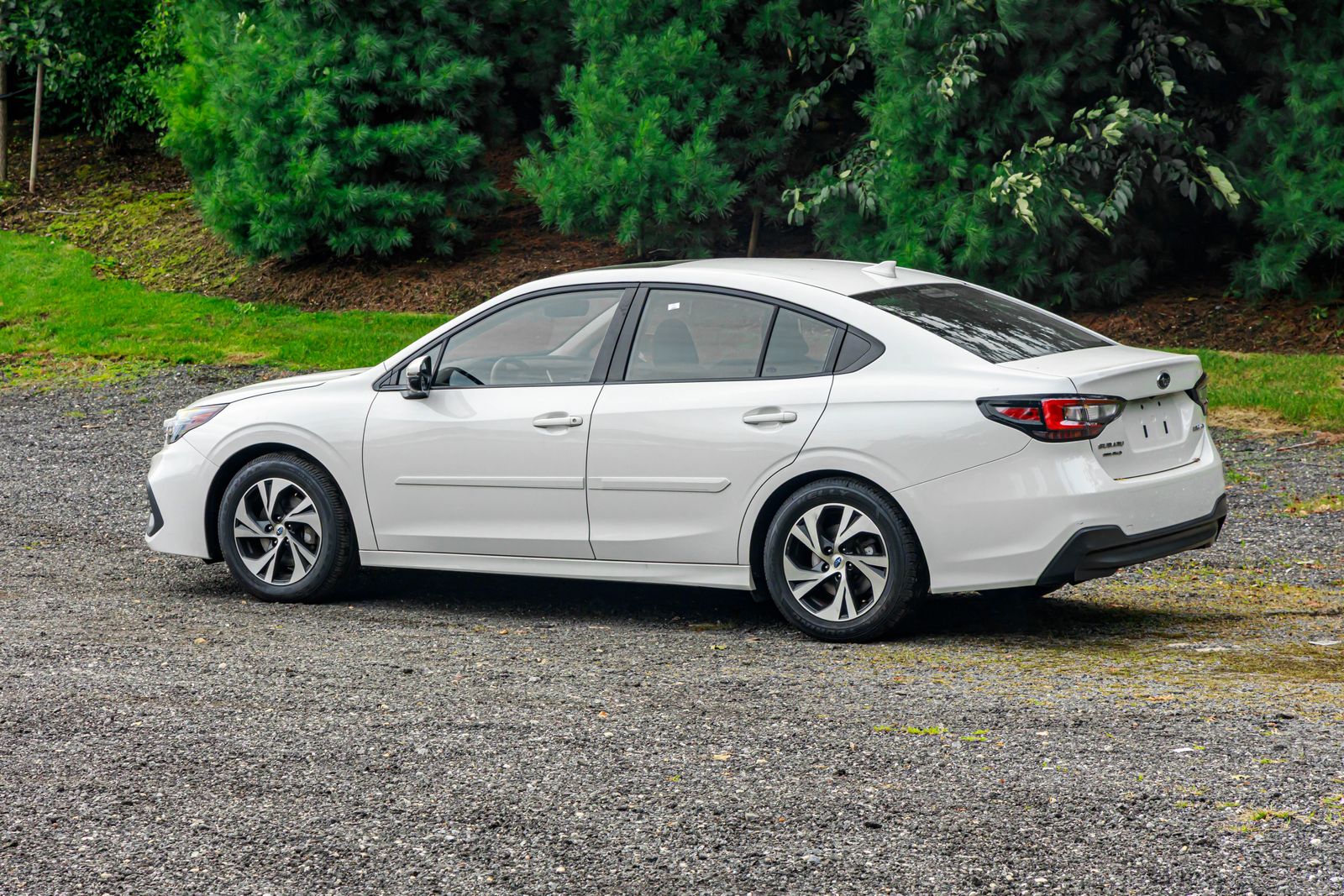 2023 Subaru Legacy Premium photo 2