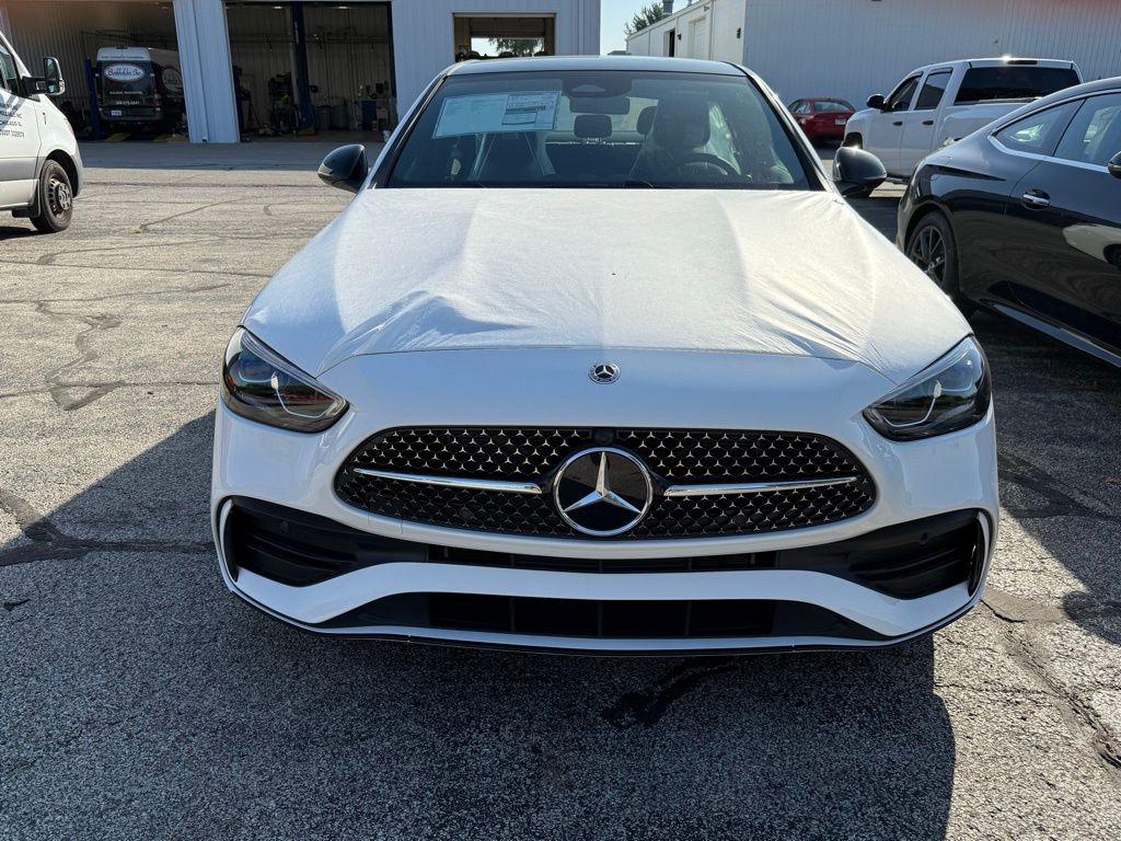 2025 Mercedes Benz C 300 4MATIC photo 3