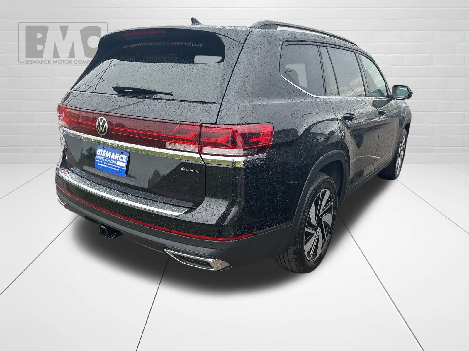 2026 Volkswagen Atlas SE Technology photo 4