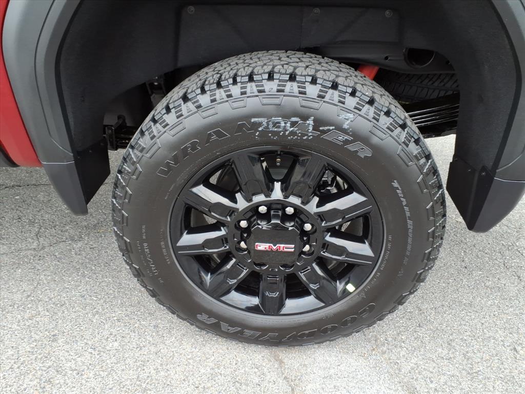 2026 Gmc Sierra 2500 HD AT4 photo 4