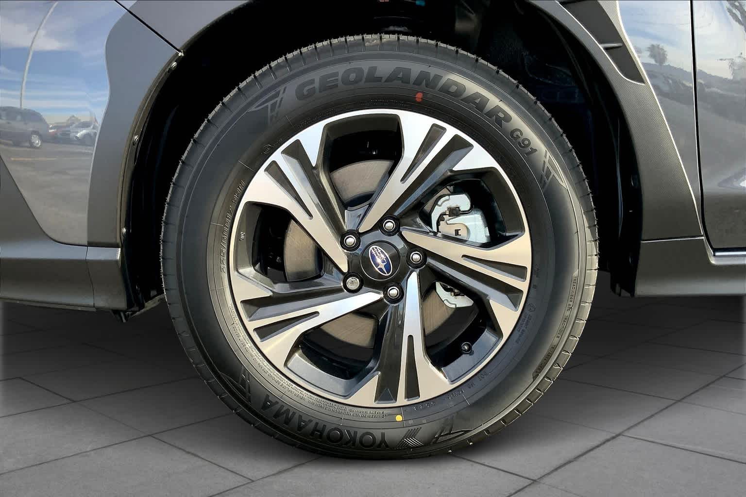 2024 Subaru Crosstrek Premium photo 11