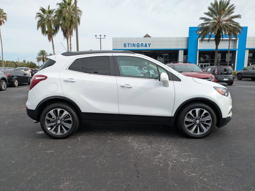 2019 Buick Encore Essence photo 2