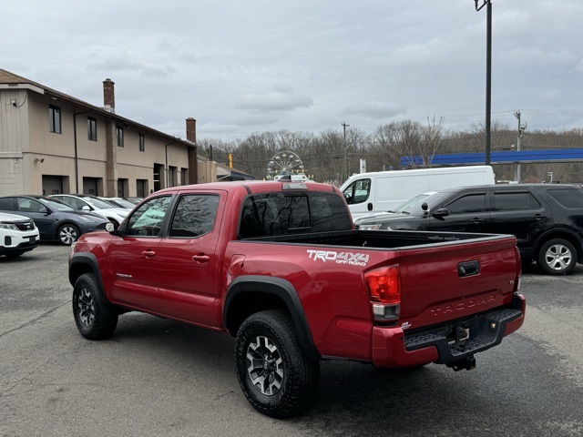 2021 Toyota Tacoma TRD Off-Road photo 5