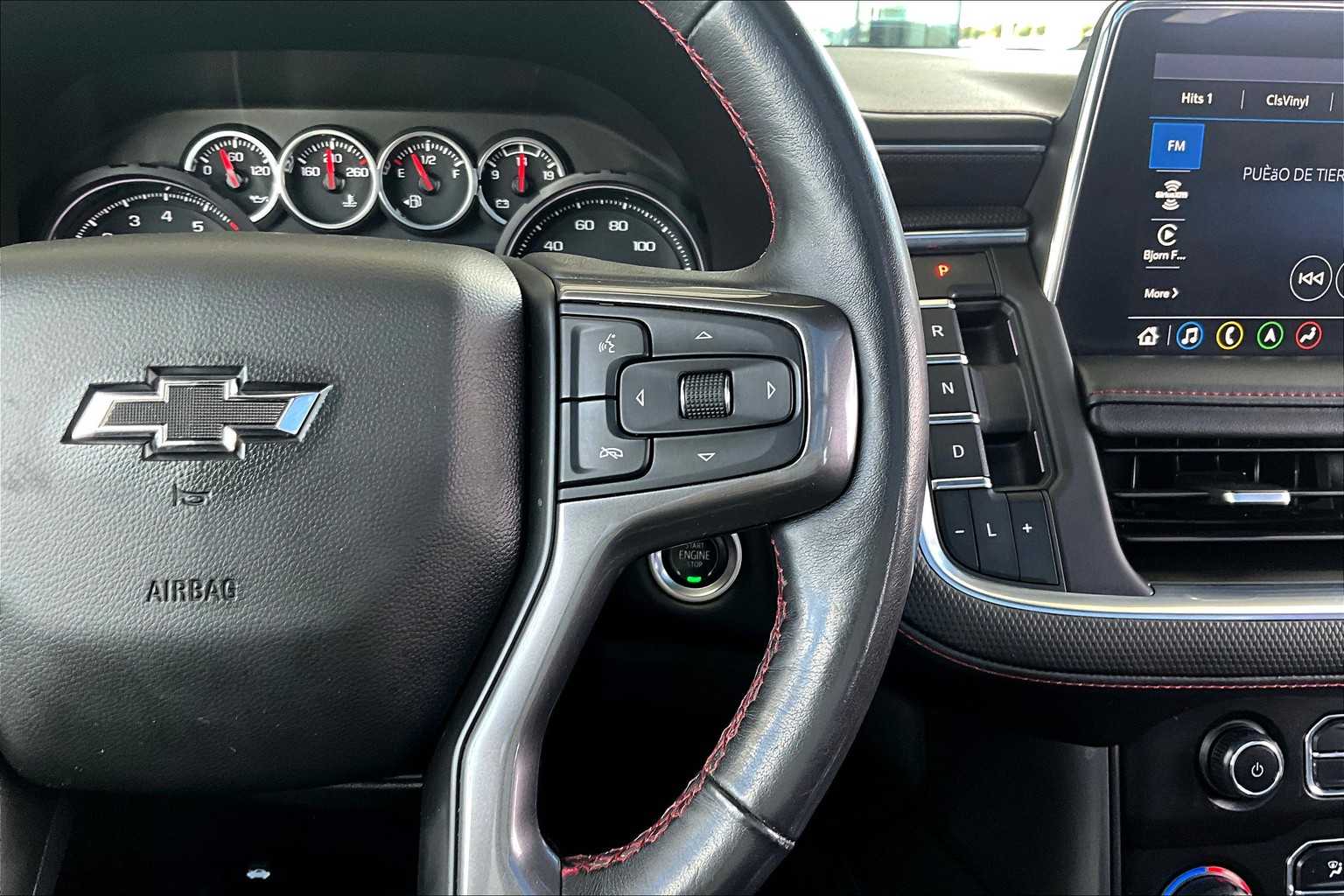 2021 Chevrolet Suburban RST photo 20