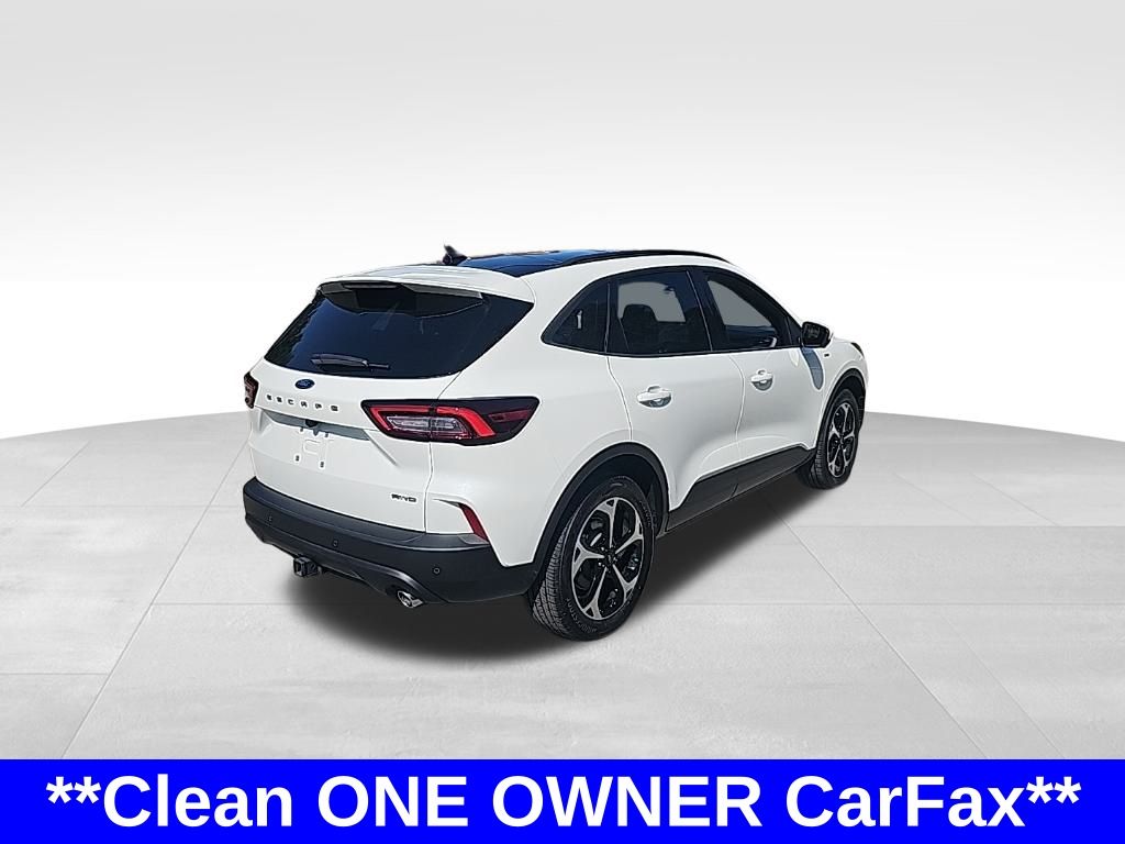 2025 Ford Escape ST-Line Select photo 4