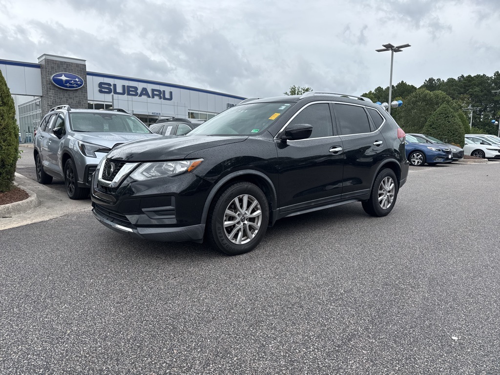 2019 Nissan Rogue S photo 2