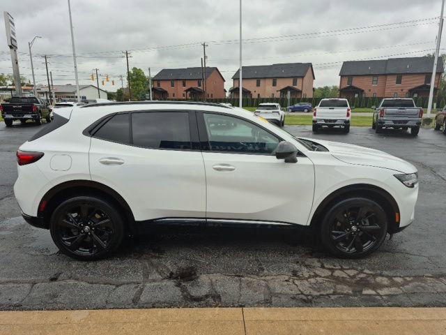 2022 Buick Envision Essence photo 7