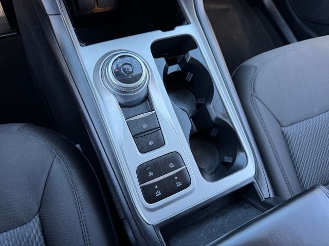 2022 Ford Explorer XLT photo 19