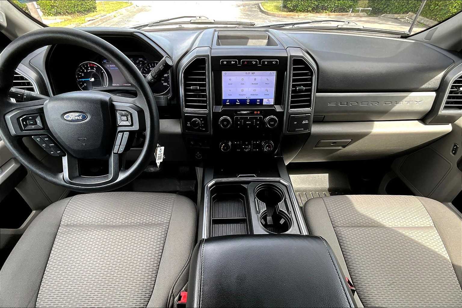 2020 Ford F-250 XLT photo 14