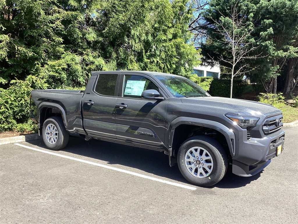 2025 Toyota Tacoma SR5 4x4 Double Cab Long Bed photo 9