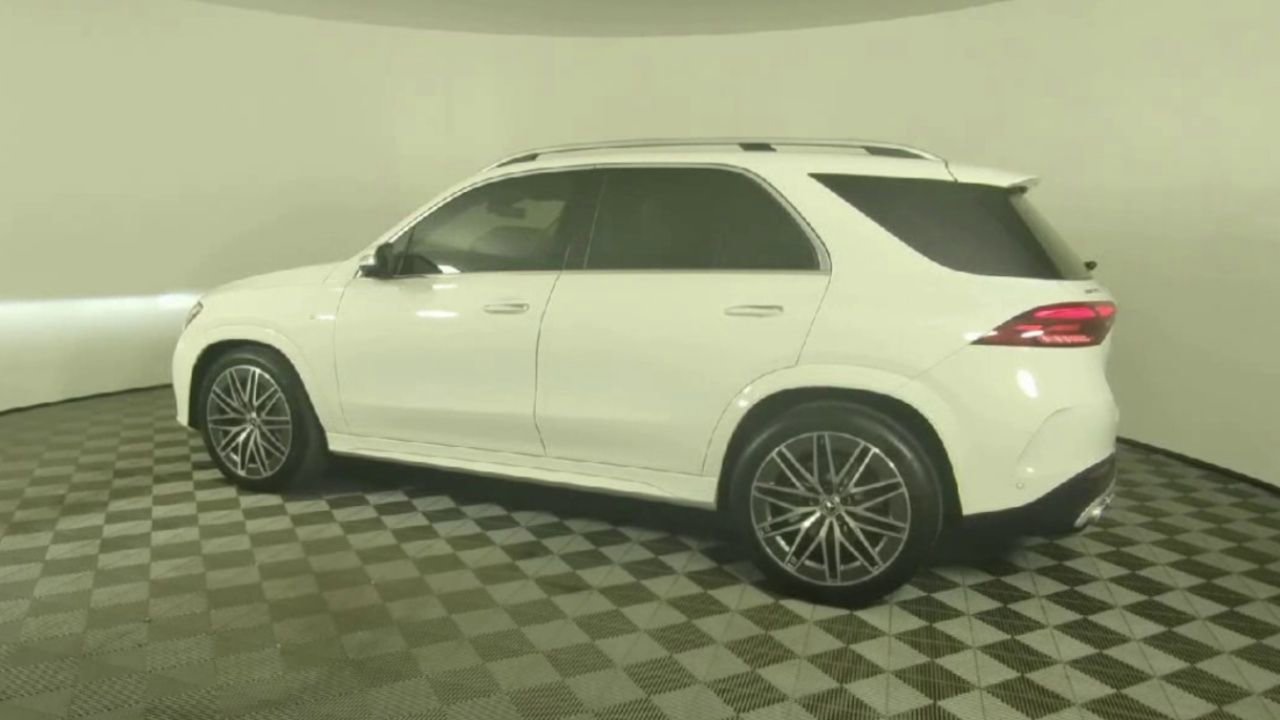 2026 Mercedes Benz GLE AMG 53 4MATIC photo 31