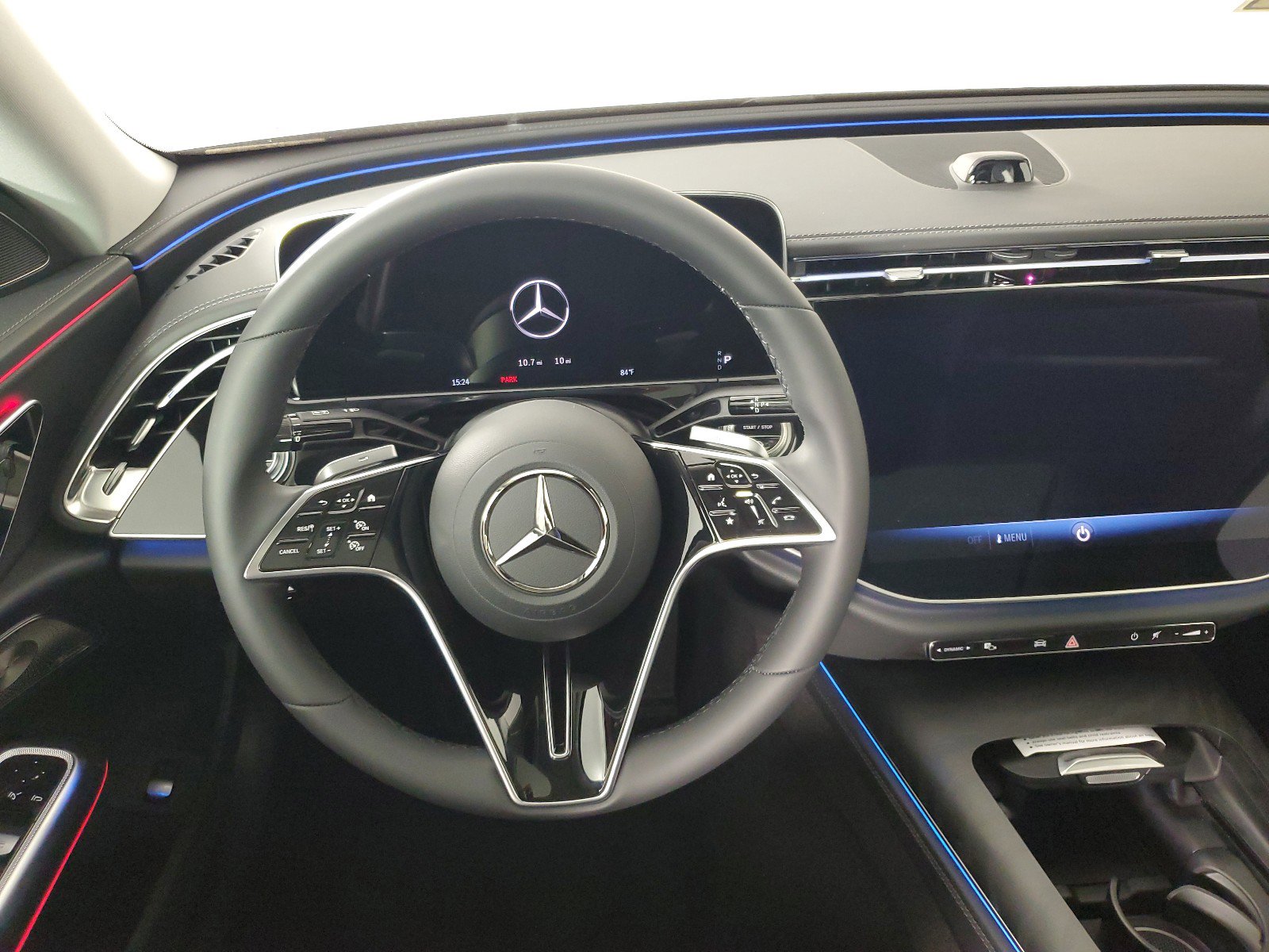 2025 Mercedes Benz E 450 4MATIC photo 22