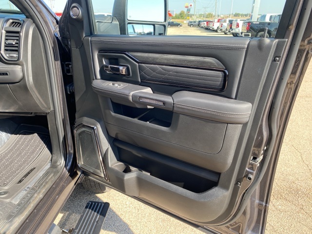 2025 Ram 3500 Limited photo 19