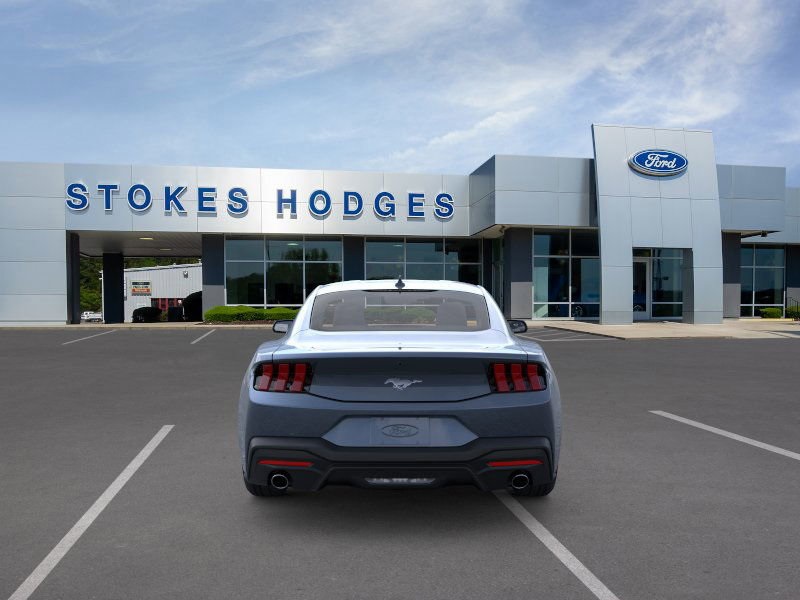 2025 Ford Mustang EcoBoost photo 3