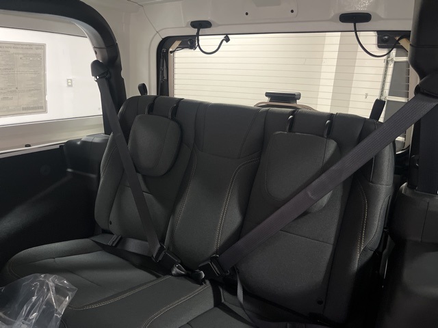 2025 Jeep Wrangler Sport S photo 26