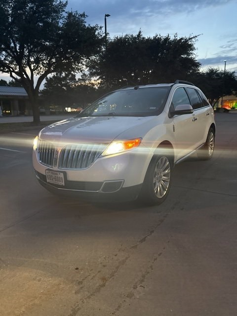2014 Lincoln MKX Base photo 3