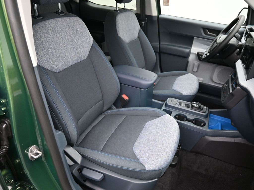 2025 Ford Maverick XLT photo 19