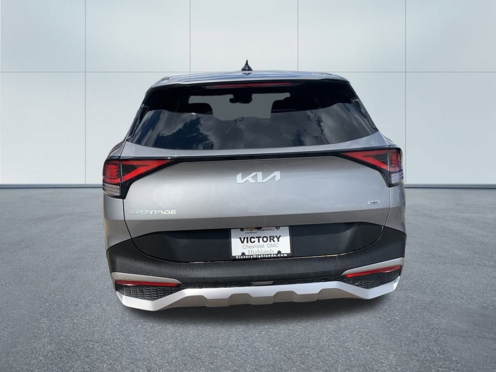 2023 Kia Sportage Hybrid LX photo 4