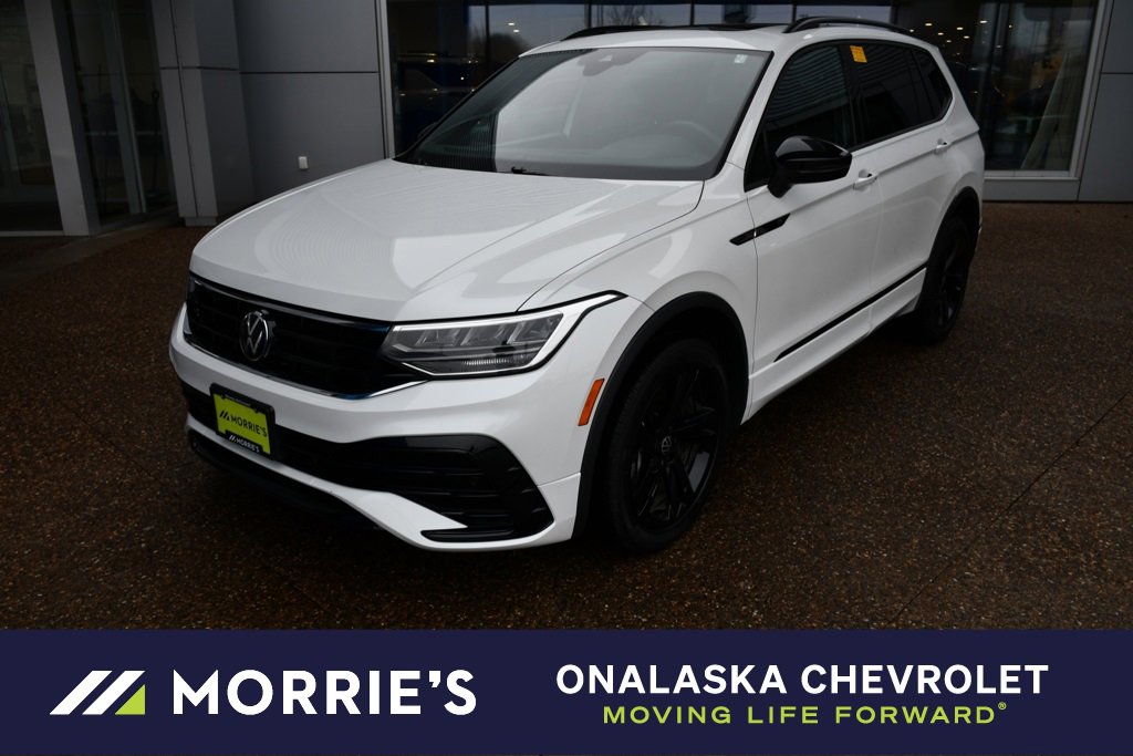 2023 Volkswagen Tiguan SE R-LINE BLACK