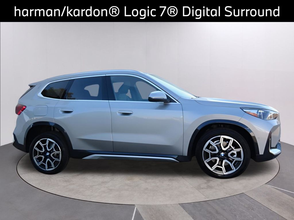 2025 Bmw X1 XDrive28i photo 3