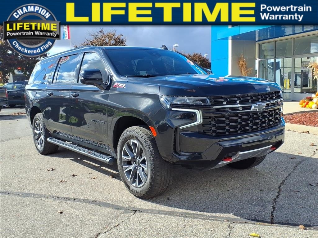 2023 Chevrolet Suburban Z71's photo