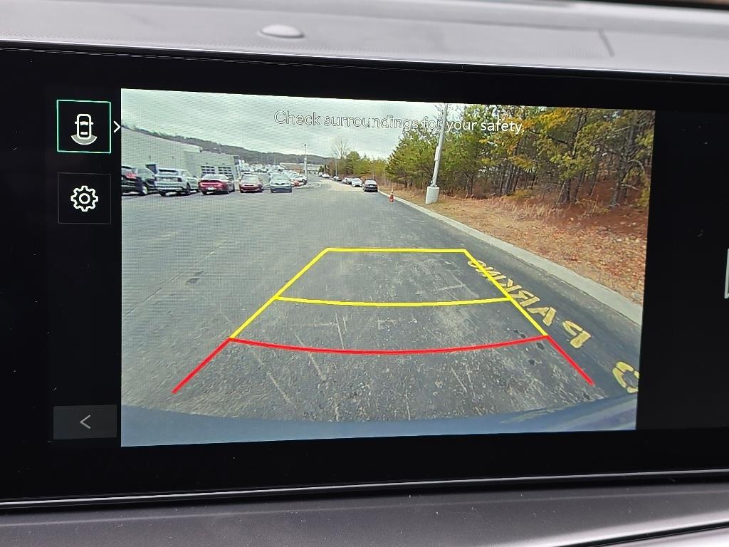 2025 Kia Sorento LX photo 10