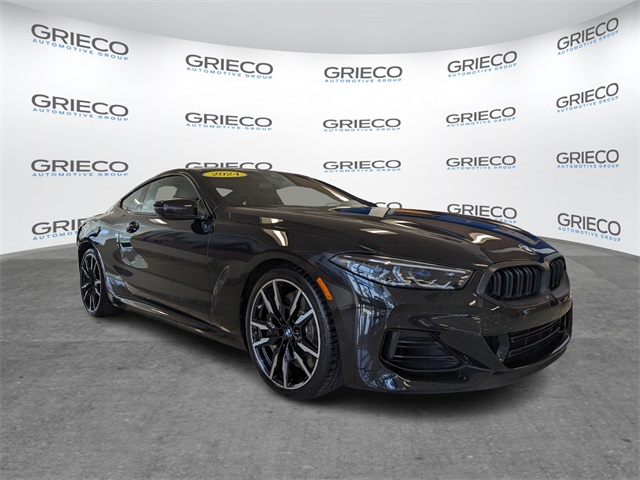 2024 BMW 8 Series M850i's photo
