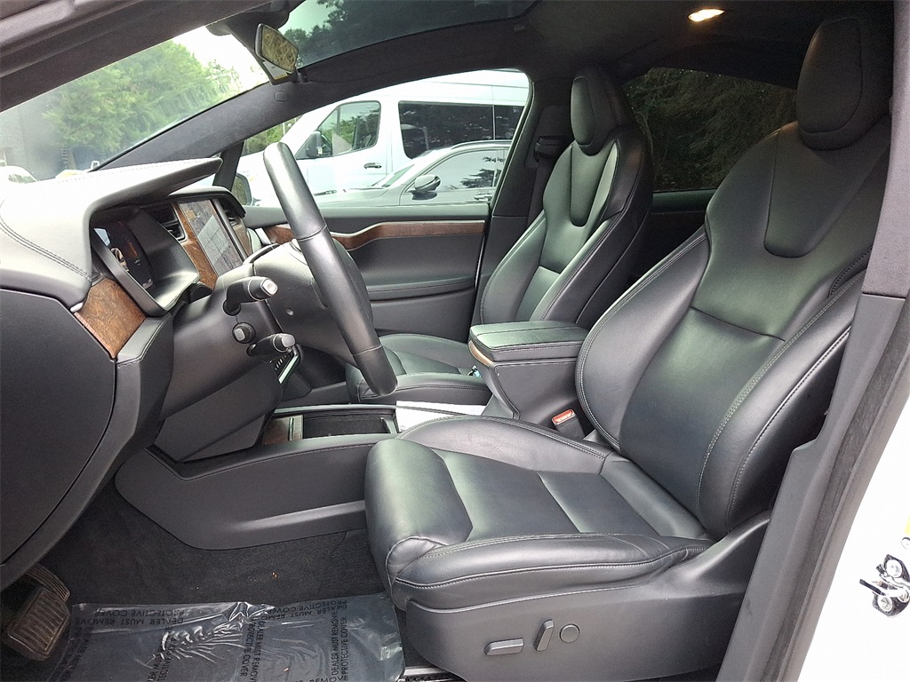 2020 Tesla Model X Long Range photo 12