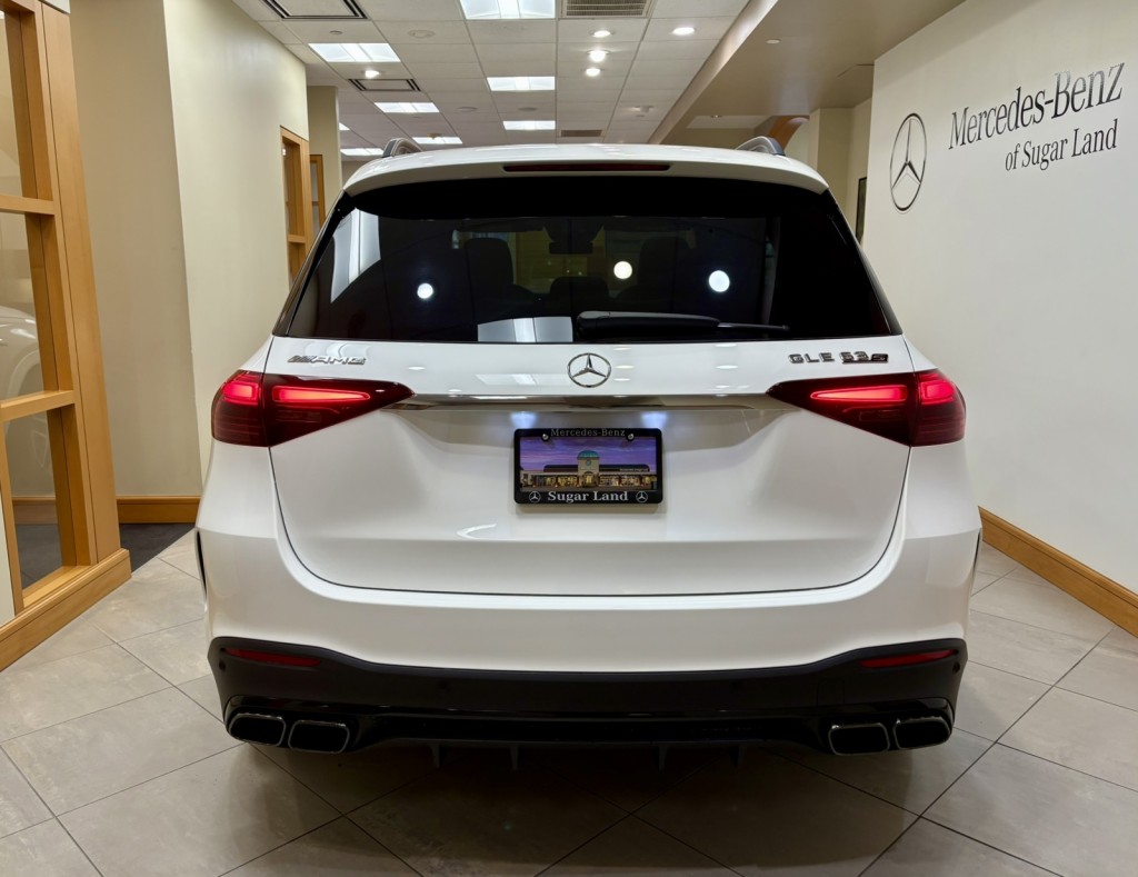 2025 Mercedes Benz GLE AMG 63 S 4MATIC photo 4