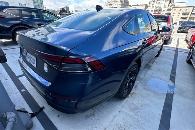 2025 Honda Accord SE photo 3