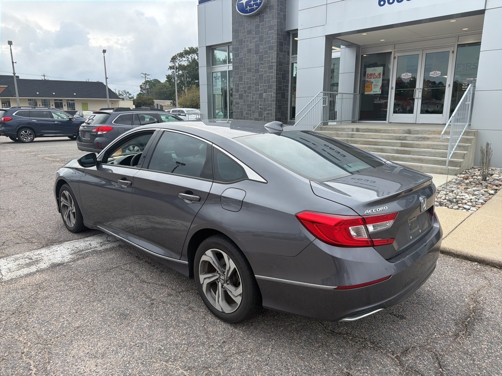 2020 Honda Accord EX photo 4